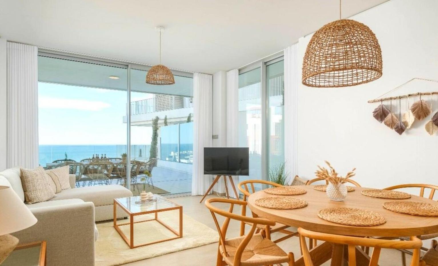 Med Two Luxury With Sea View Apartment *